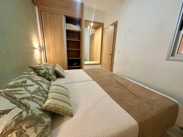 1 soverom Leilighet til salgs i Los Cristianos, Arona - € 225 000 (Ref: 9807194)