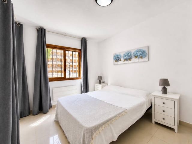 2 Zimmer Apartment zu verkaufen in Los Cristianos, Arona - 400.000 € (Ref: 9816420)