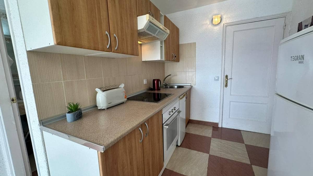 Apartment for sale in Playa Paraiso - € 215,000 (Ref: 9819247)