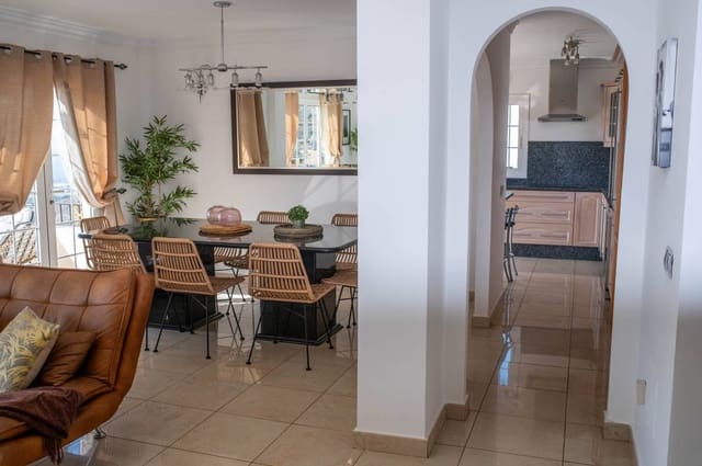 5 soveværelse Villa til salg i Roque del Conde, Adeje - € 1.500.000 (Ref: 9824231)