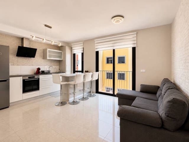 2 quarto Apartamento para venda em Casco Urbano, Adeje - 274 900 € (Ref: 9826811)