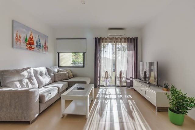 2 makuuhuone Huoneisto vuokrattavana paikassa Playa Paraiso, Adeje mukana uima-altaan 
autotalli - 1 500 € (Ref: 9848247)