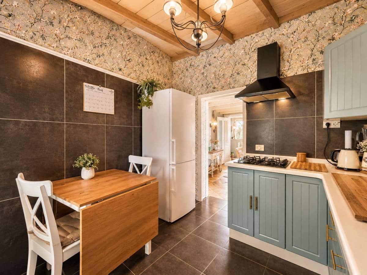 2 bedroom Finca/Country House for sale in El Roque - € 479,000 (Ref: 9850532)
