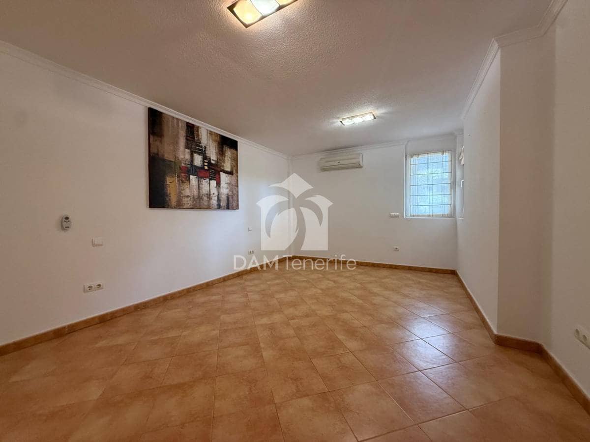 2 sovrum Lägenhet till salu i Los Cristianos - 465 000 € (Ref: 9902571)