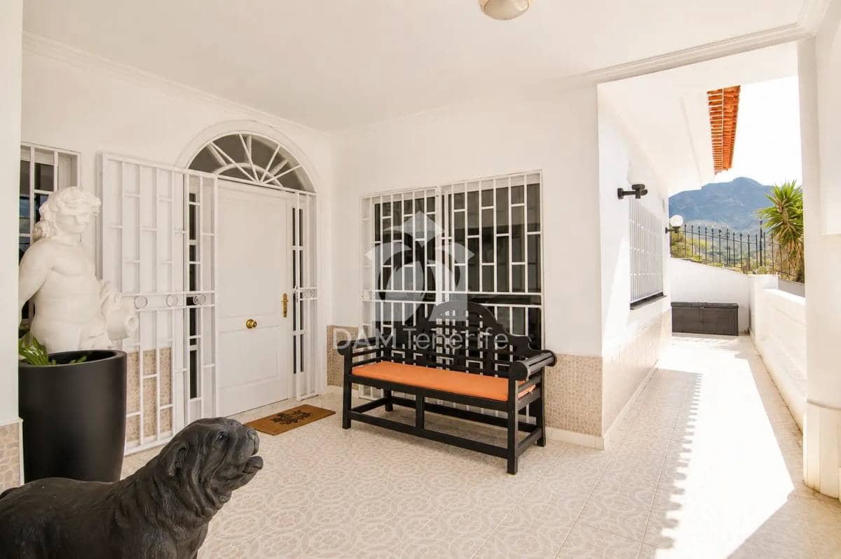 4 bedroom Villa for sale in Valle de San Lorenzo - € 780,000 (Ref: 9923018)