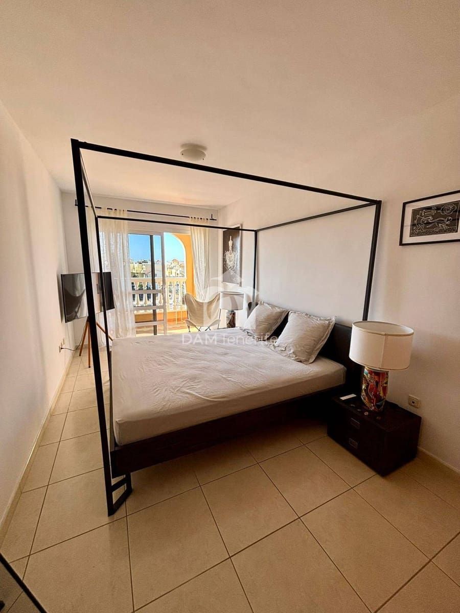 2 chambre Penthouse à vendre à Callao Salvaje - 389 000 € (Ref: 9929960)