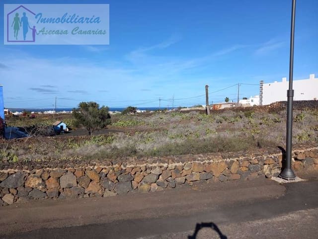 Tomt till salu i Mala, Haría - 120 000 € (Ref: 6699915)