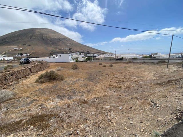 Byggegrund til salg i Montaña Blanca, San Bartolomé - € 600.000 (Ref: 7763246)