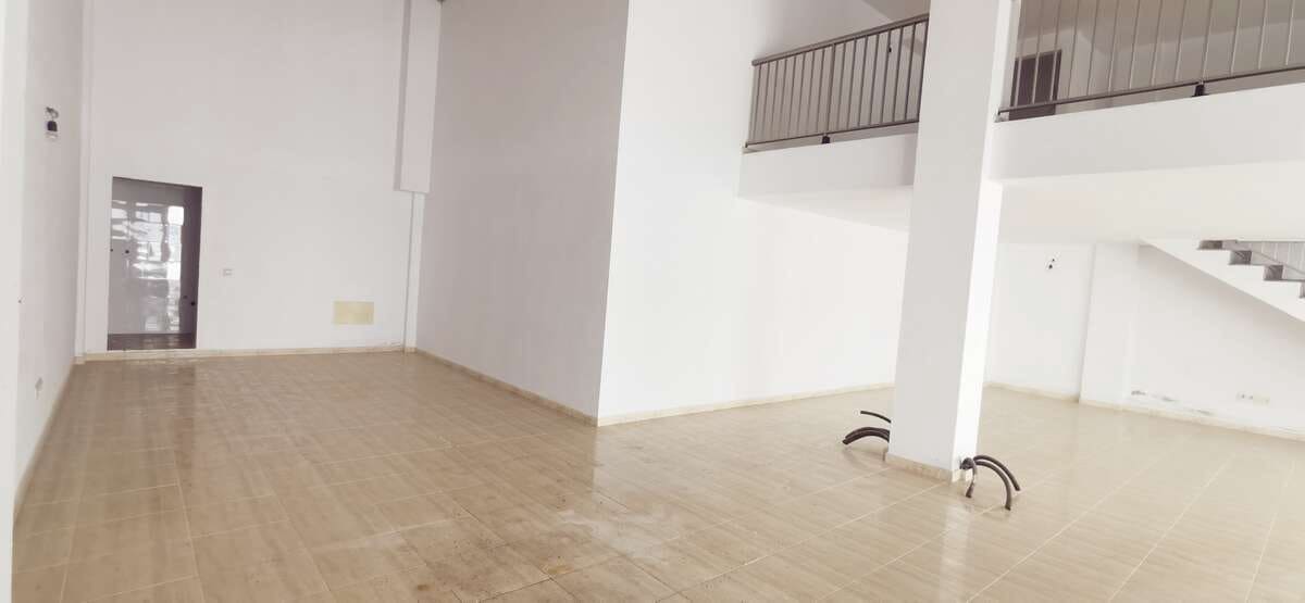Erhverv til leje i Arrecife - € 1.600 (Ref: 8923420)