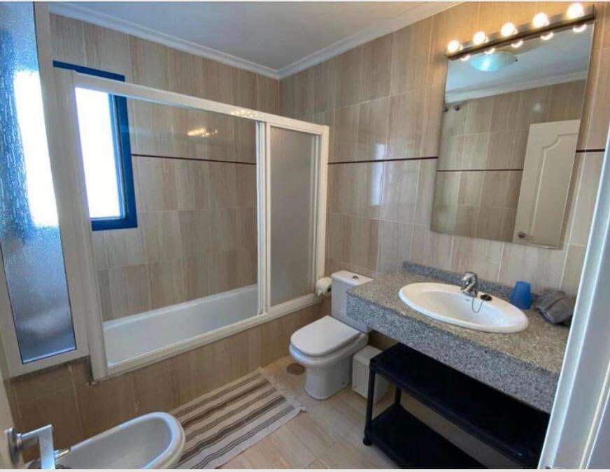 3 bedroom Semi-detached Villa for sale in Playa Blanca with pool - € 426,000 (Ref: 9280688)