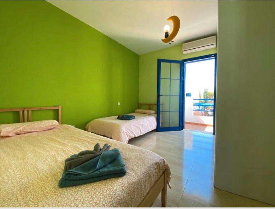 3 bedroom Semi-detached Villa for sale in Playa Blanca with pool - € 426,000 (Ref: 9280688)