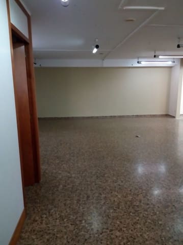 Commercieel te huur in El Molí - El Rieral, Lloret de Mar - € 800 (Ref: 4884419)