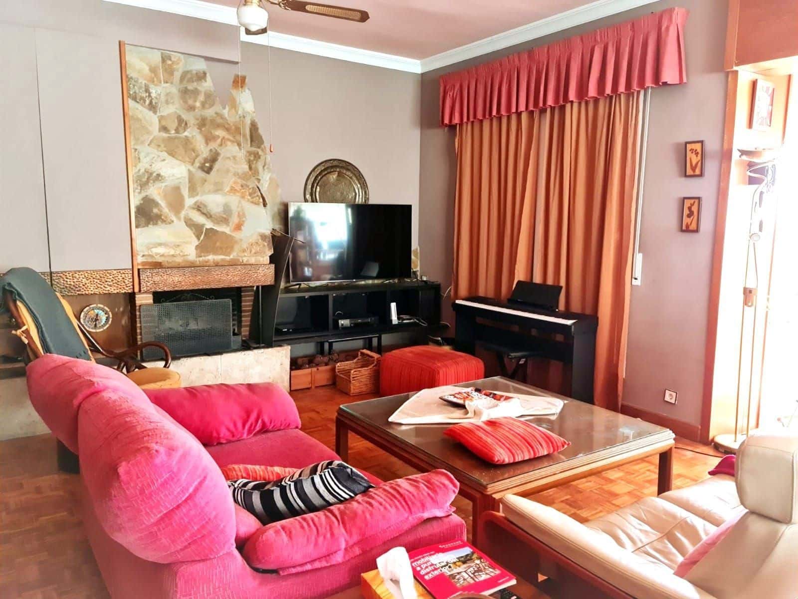 7 soverom Villa til salgs i Lloret de Mar med svømmebasseng garasje - € 650 000 (Ref: 6761687)