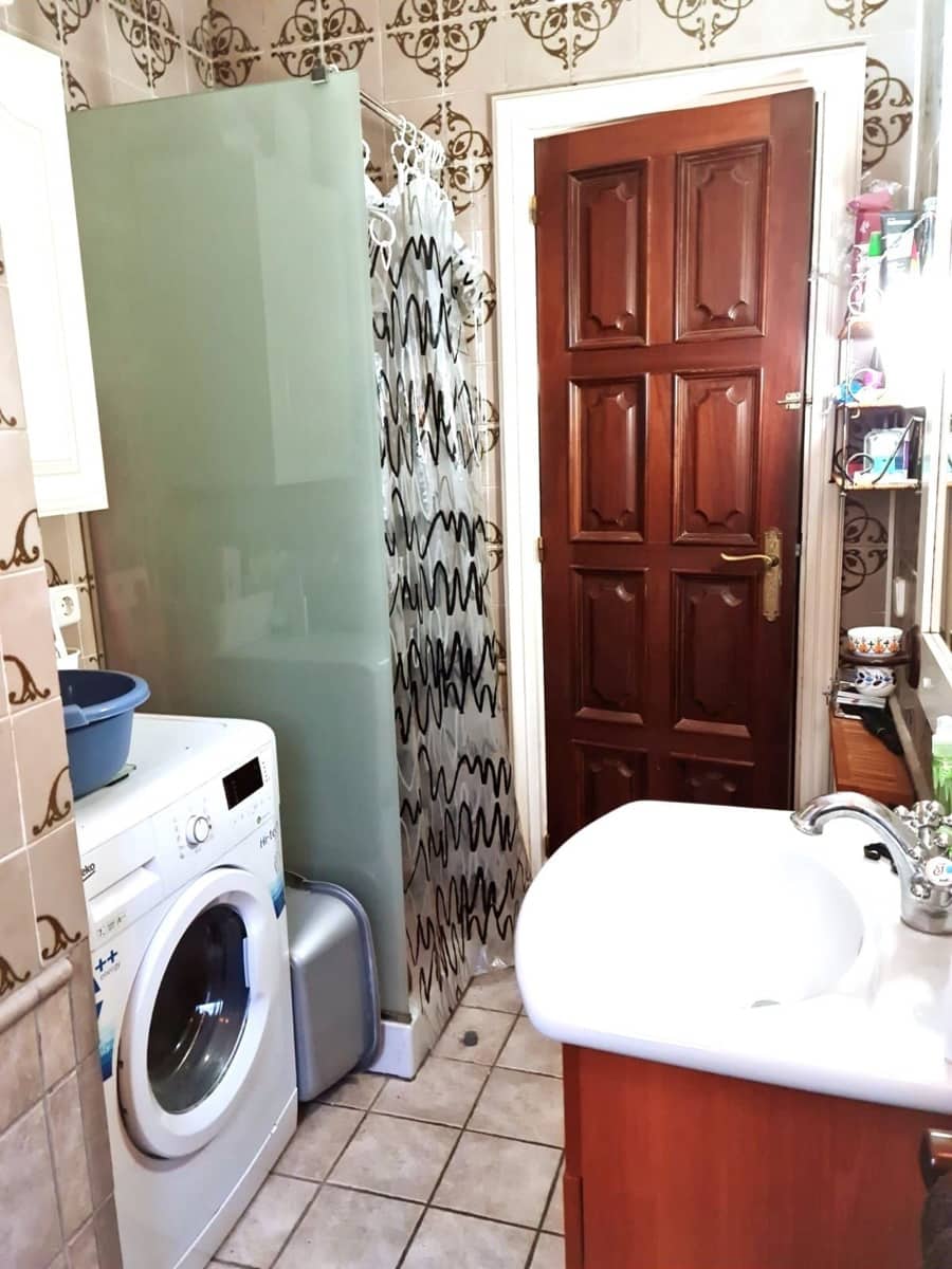 7 soverom Villa til salgs i Lloret de Mar med svømmebasseng garasje - € 650 000 (Ref: 6761687)