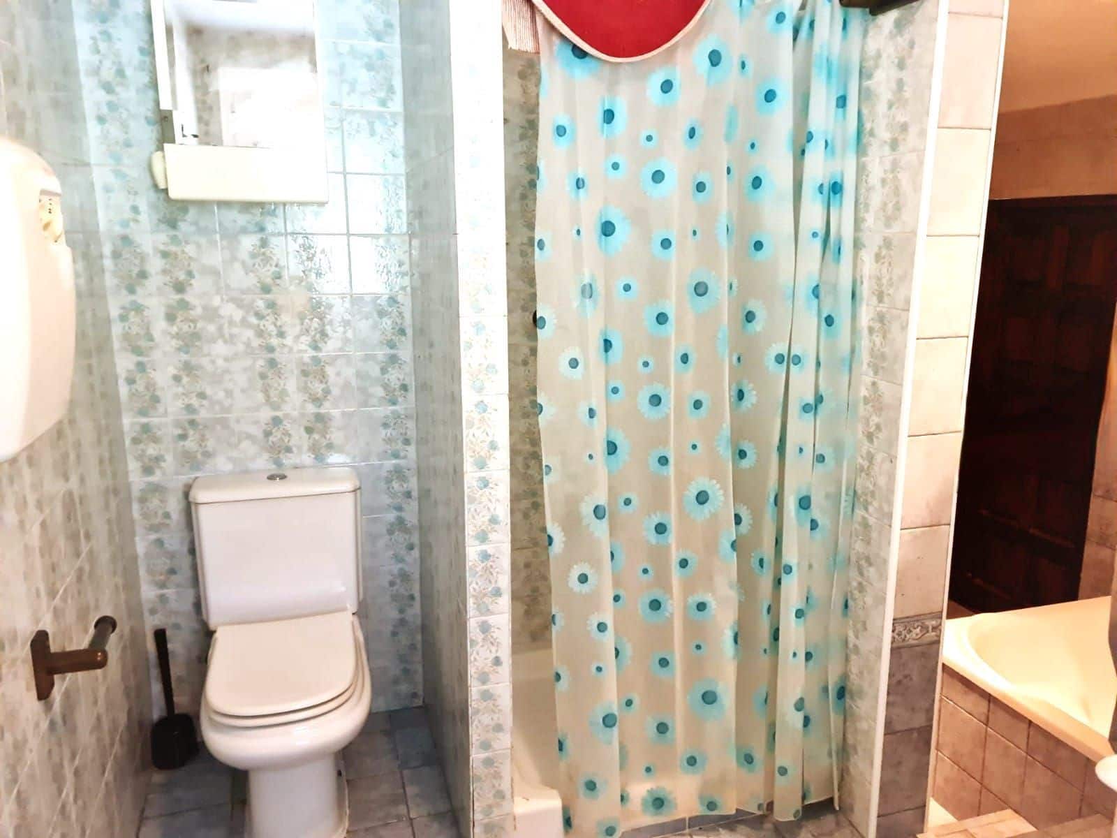 7 soverom Villa til salgs i Lloret de Mar med svømmebasseng garasje - € 650 000 (Ref: 6761687)