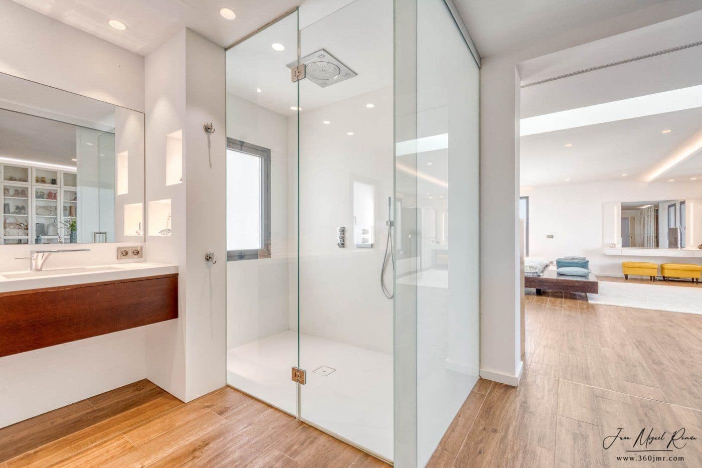 5 soveværelse Villa til salg i Avinyonet de Puigventos med swimmingpool garage - € 1.075.000 (Ref: 6857844)