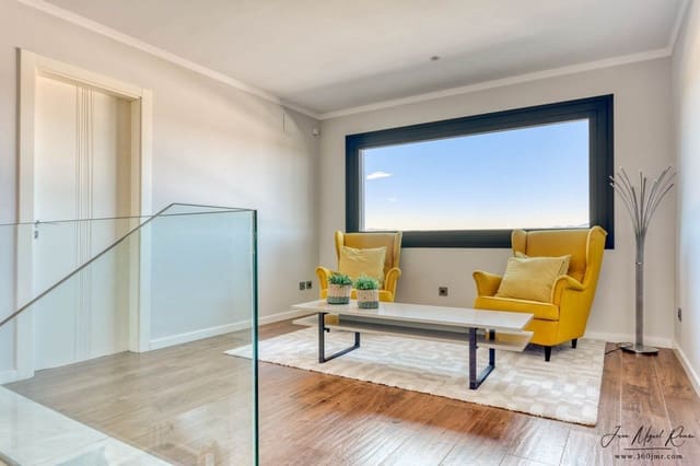 5 bedroom Villa for sale in Avinyonet de Puigventós with pool garage - € 1,075,000 (Ref: 6857844)