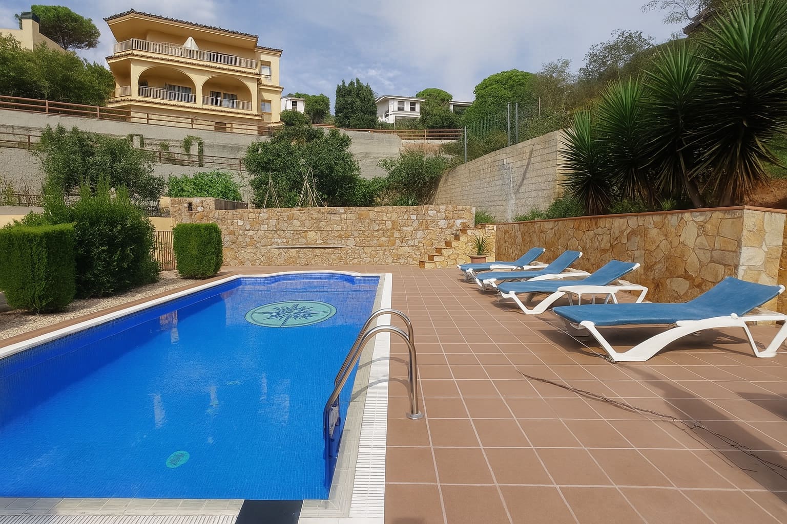 6 soveværelse Villa til salg i Tossa de Mar med swimmingpool garage - € 849.000 (Ref: 7074768)