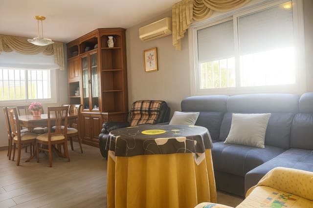 4 camera da letto Villa in vendita in Mas Romeu, Lloret de Mar con piscina garage - 550.000 € (Rif: 8349370)