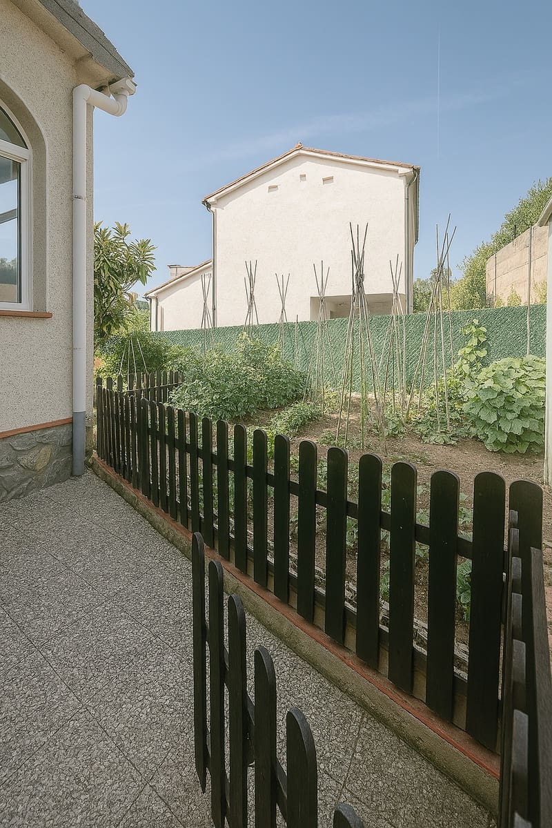 4 Zimmer Villa zu verkaufen in Lloret de Mar mit Pool Garage - 550.000 € (Ref: 8349370)