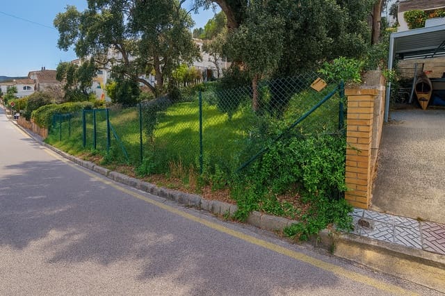 Undeveloped Land for sale in Tossa de Mar - € 220,000 (Ref: 8821815)