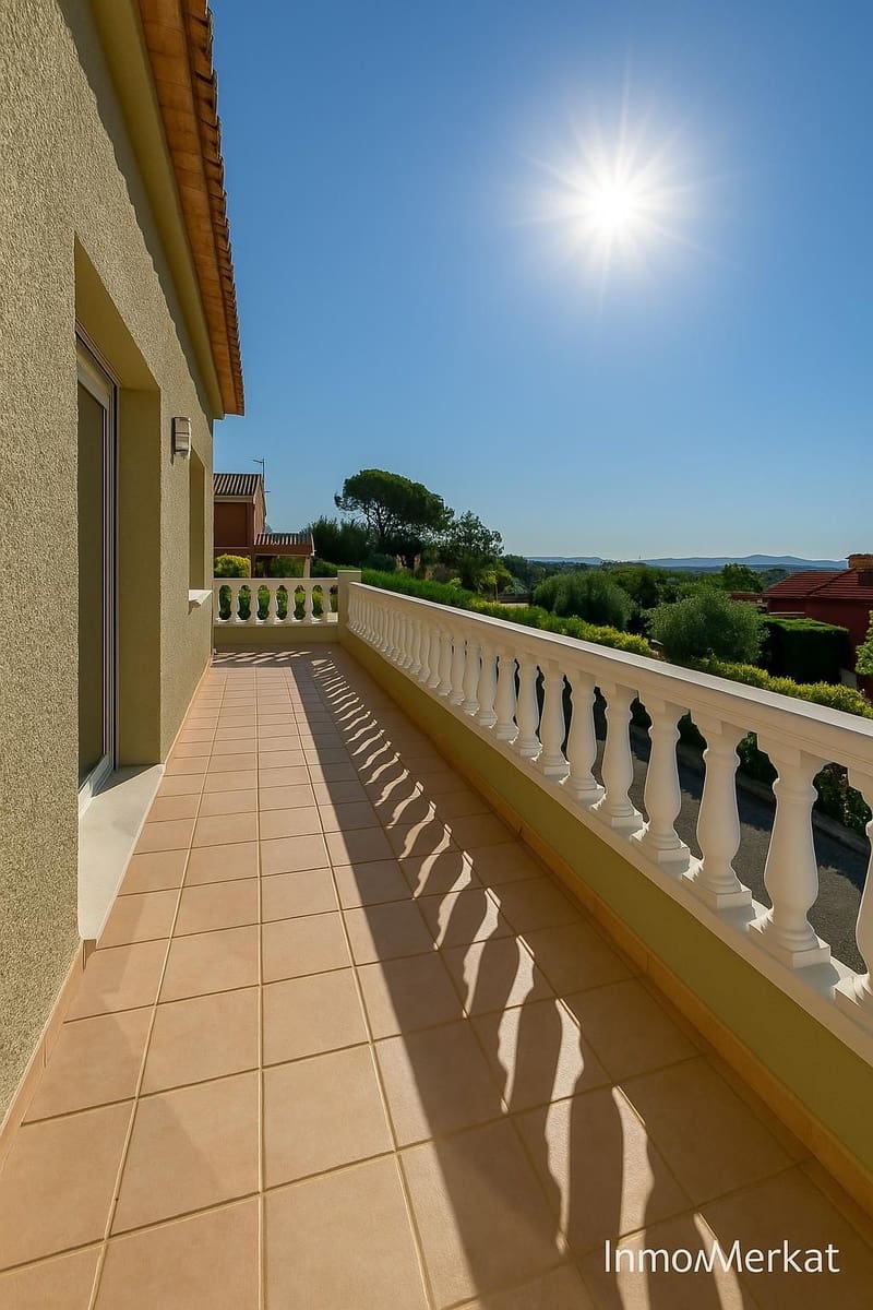 5 Zimmer Villa zu verkaufen in Caldes de Malavella mit Pool Garage - 399.000 € (Ref: 9127977)