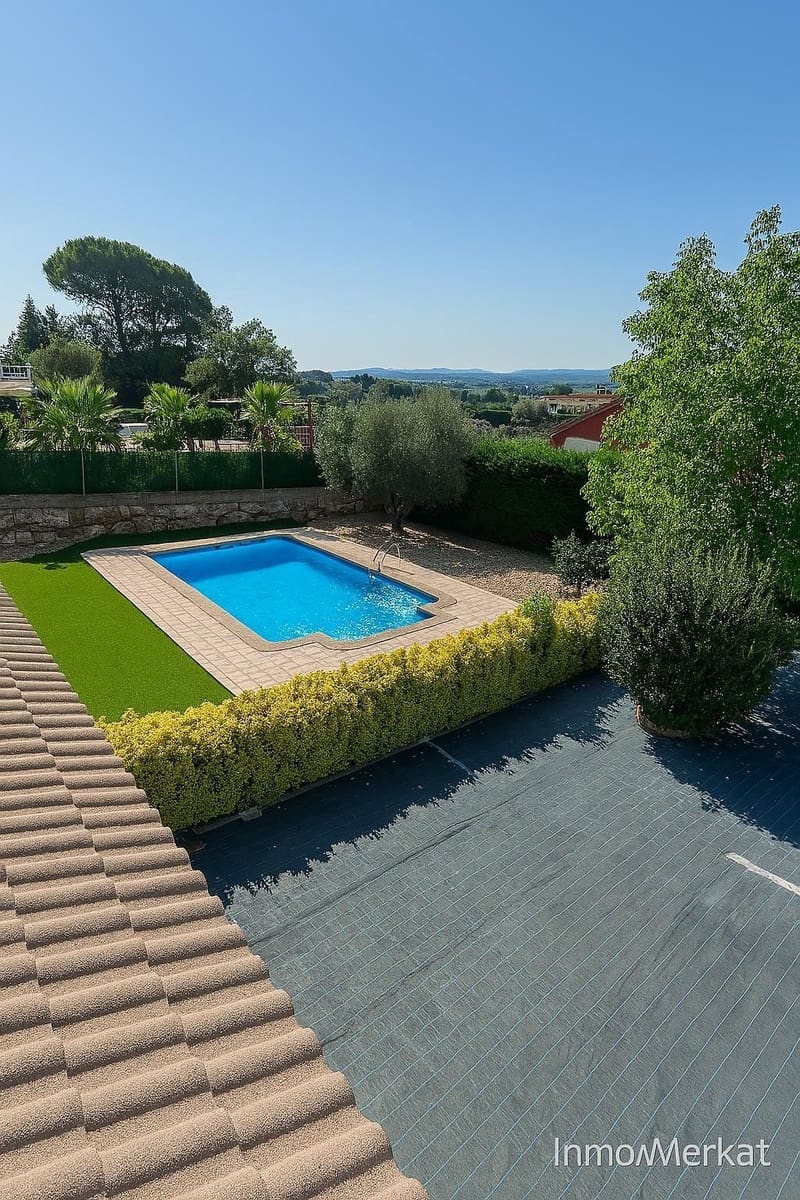 5 Zimmer Villa zu verkaufen in Caldes de Malavella mit Pool Garage - 399.000 € (Ref: 9127977)