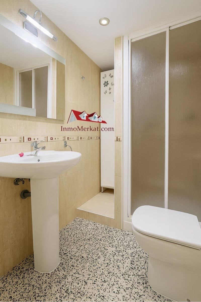 2 sovrum Lägenhet till salu i Lloret de Mar med garage - 195 000 € (Ref: 9154740)