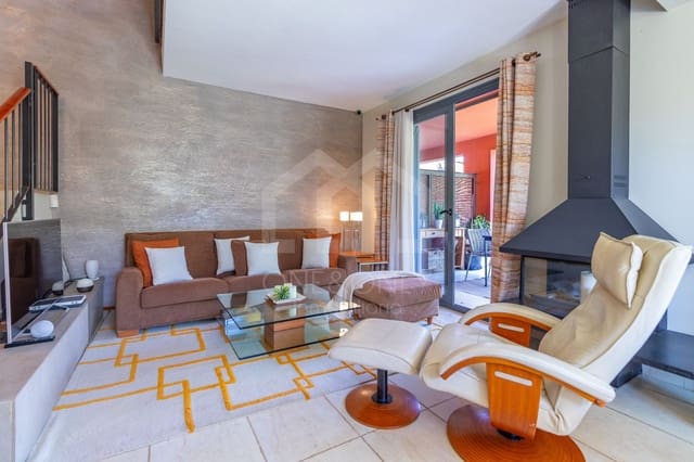 3 sovrum Villa att hyra i Montroig-Mar, Mont-roig del Camp med pool garage - 1 600 € (Ref: 10018905)