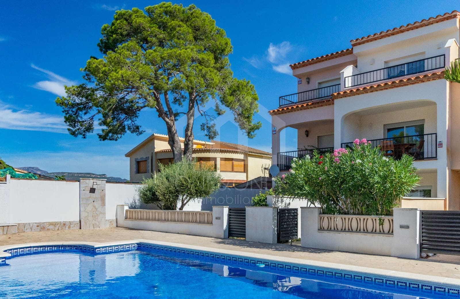 3 Zimmer Villa zu verkaufen in Montroig-Mar mit Pool Garage - 370.000 € (Ref: 10037889)