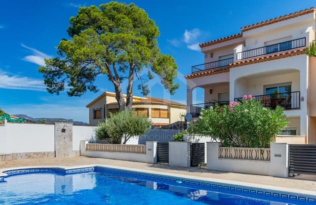 3 Zimmer Villa zu verkaufen in Montroig-Mar, Mont-roig del Camp mit Pool Garage - 370.000 € (Ref: 10037889)