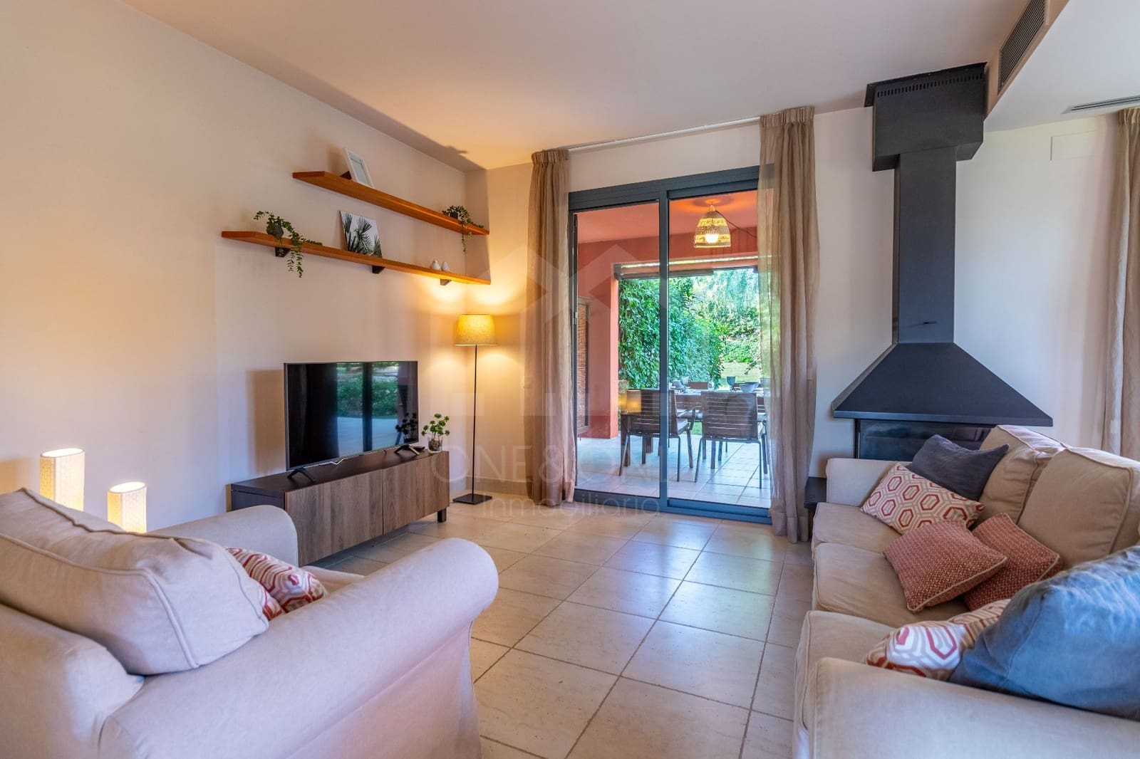 Chalet de 3 habitaciones en Montroig-Mar en alquiler con piscina garaje - 1.430 € (Ref: 10166167)