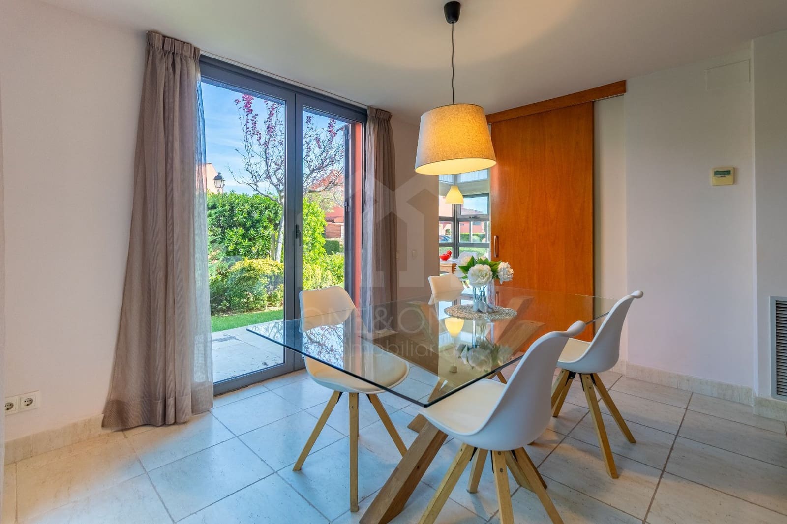 Chalet de 3 habitaciones en Montroig-Mar en alquiler con piscina garaje - 1.430 € (Ref: 10166167)