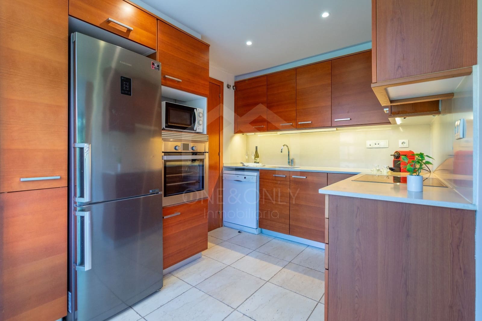 Chalet de 3 habitaciones en Montroig-Mar en alquiler con piscina garaje - 1.430 € (Ref: 10166167)