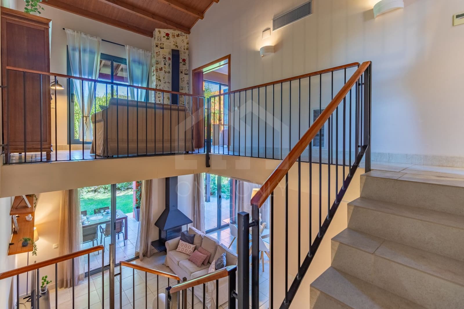 Chalet de 3 habitaciones en Montroig-Mar en alquiler con piscina garaje - 1.430 € (Ref: 10166167)