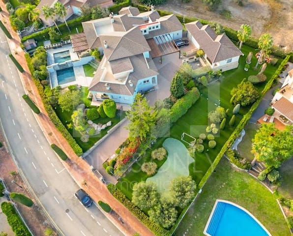 5 bedroom Villa for sale in Montroig-Mar, Mont-roig del Camp with pool garage - € 1,400,000 (Ref: 9816092)