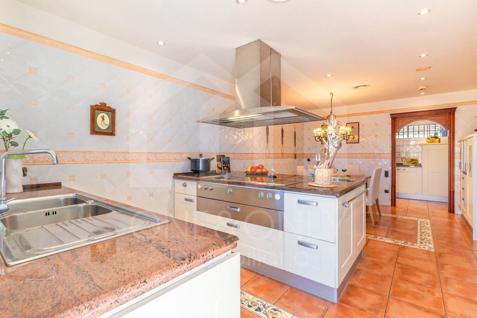 5 bedroom Villa for sale in Montroig-Mar with pool garage - € 1,400,000 (Ref: 9816092)