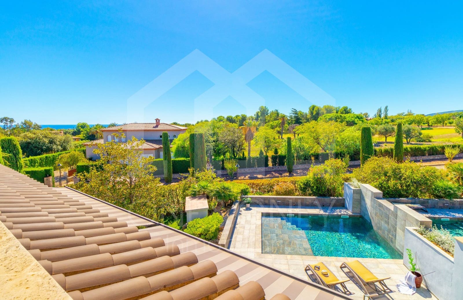 5 bedroom Villa for sale in Montroig-Mar with pool garage - € 1,400,000 (Ref: 9816092)