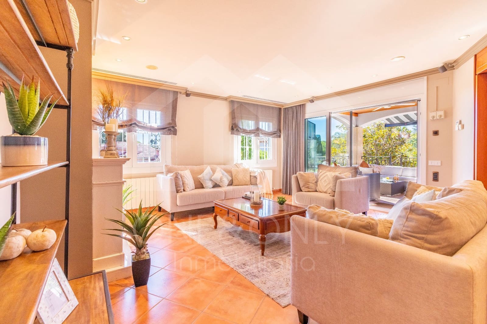 5 bedroom Villa for sale in Montroig-Mar with pool garage - € 1,400,000 (Ref: 9816092)