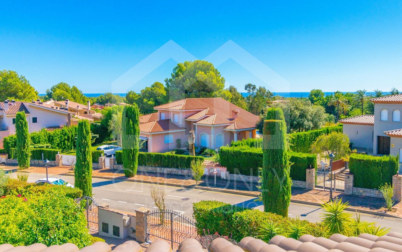 5 bedroom Villa for sale in Montroig-Mar with pool garage - € 1,400,000 (Ref: 9816092)