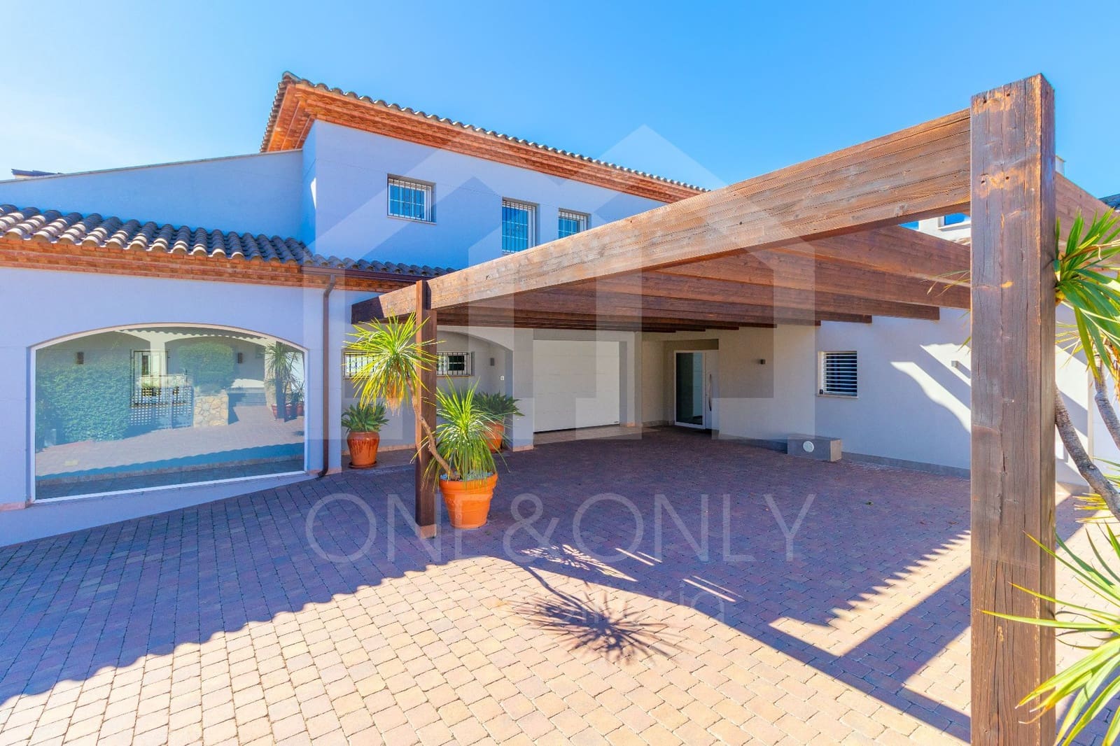 5 bedroom Villa for sale in Montroig-Mar with pool garage - € 1,400,000 (Ref: 9816092)