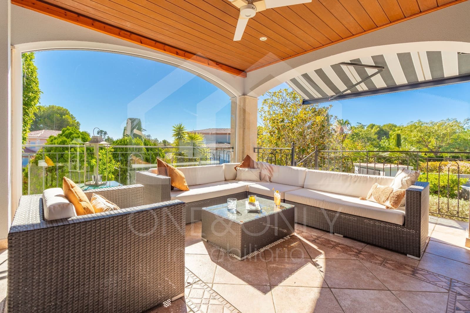 5 bedroom Villa for sale in Montroig-Mar with pool garage - € 1,400,000 (Ref: 9816092)
