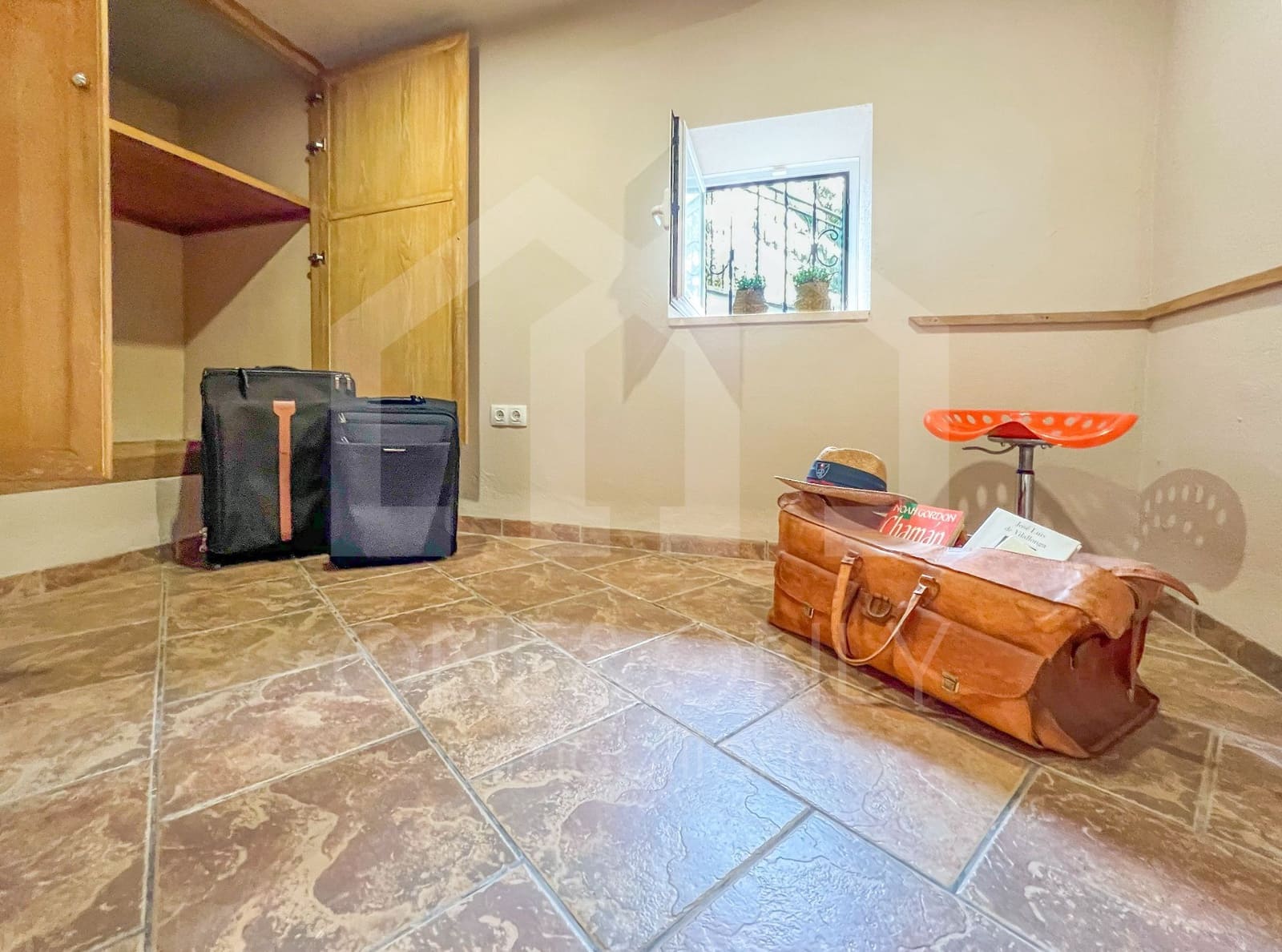 5 bedroom Villa for sale in Montroig-Mar with pool garage - € 1,400,000 (Ref: 9816092)