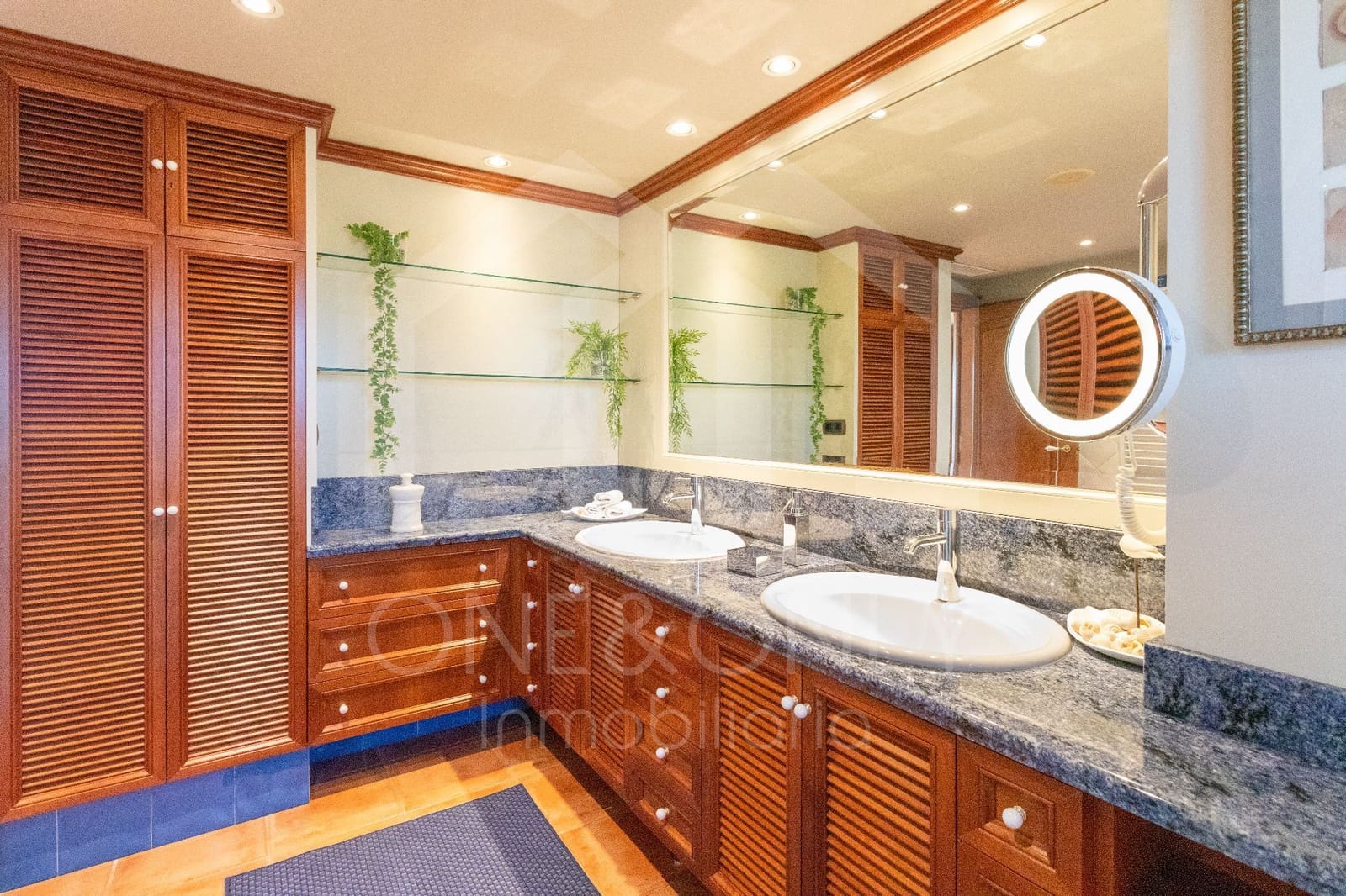 5 bedroom Villa for sale in Montroig-Mar with pool garage - € 1,400,000 (Ref: 9816092)