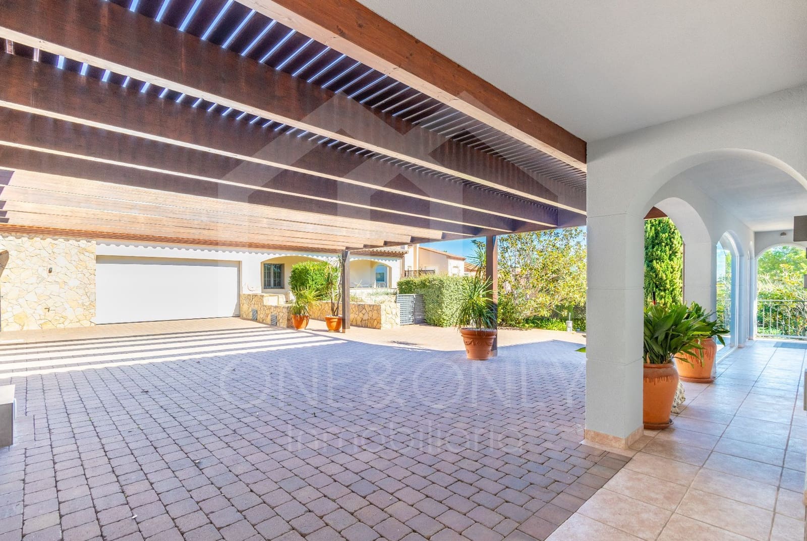 5 bedroom Villa for sale in Montroig-Mar with pool garage - € 1,400,000 (Ref: 9816092)