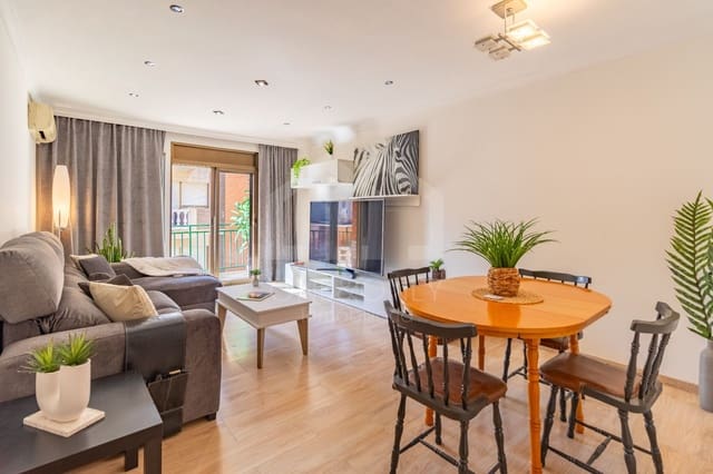 4 bedroom Flat for sale in Tarragona city with garage - € 164,000 (Ref: 9816093)