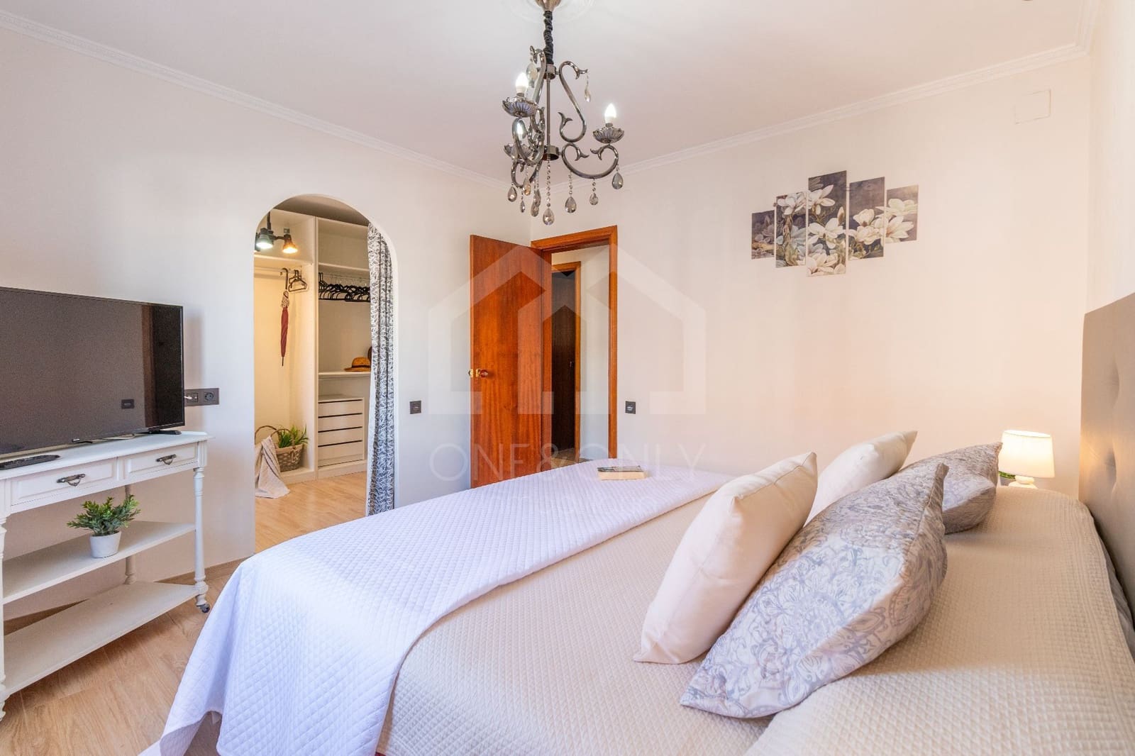 4 bedroom Flat for sale in Tarragona city with garage - € 164,000 (Ref: 9816093)