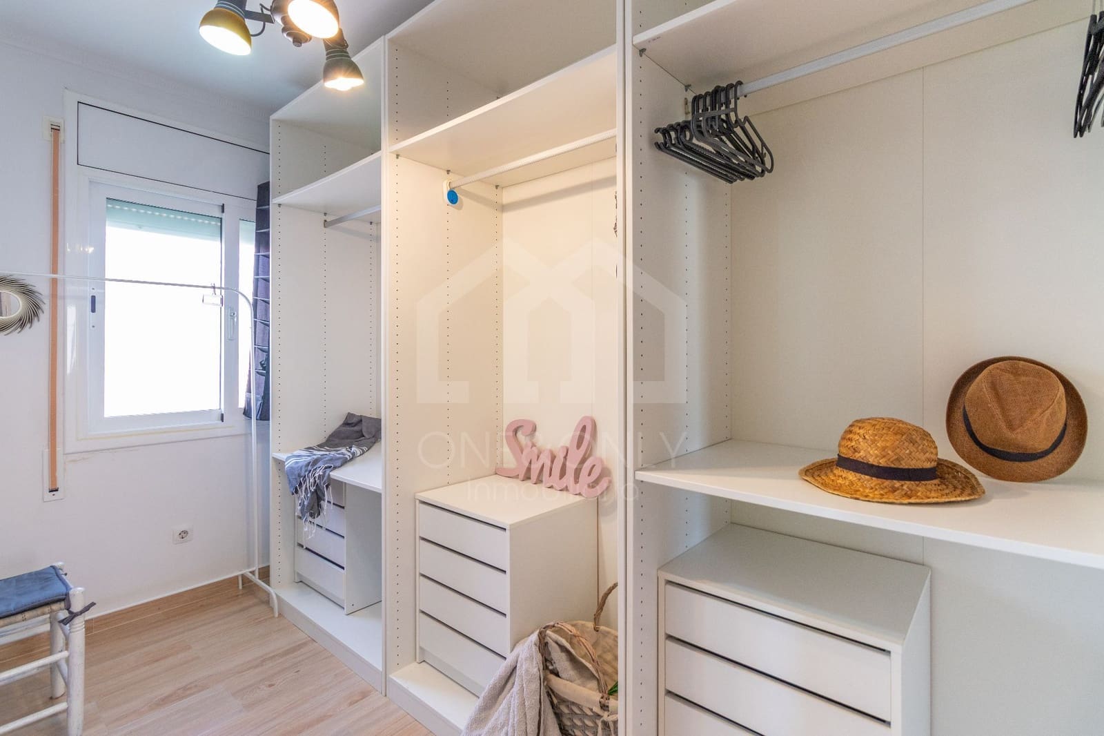 4 bedroom Flat for sale in Tarragona city with garage - € 164,000 (Ref: 9816093)