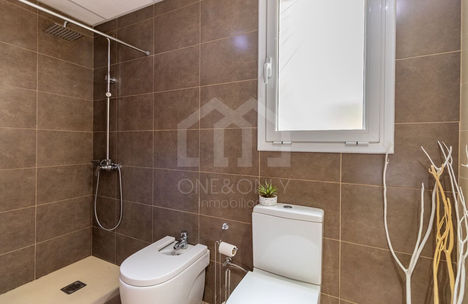 4 bedroom Flat for sale in Tarragona city with garage - € 164,000 (Ref: 9816093)