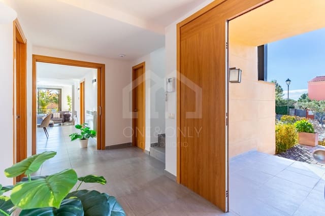 4 bedroom Villa for sale in Montroig-Mar, Mont-roig del Camp with pool garage - € 790,000 (Ref: 9816096)